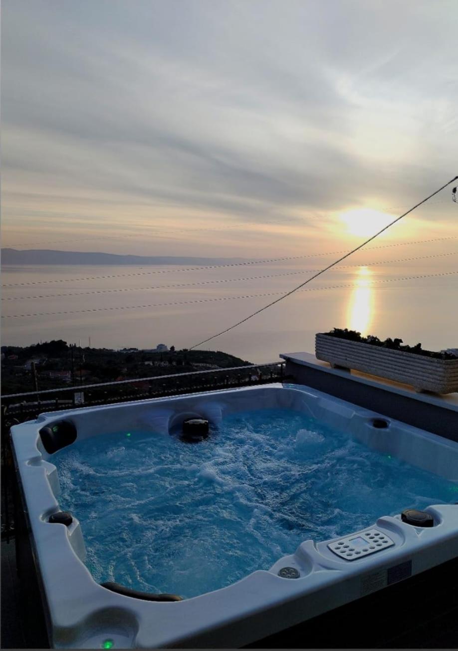 Holliday Home Alida With Jacuzzi Podgora Exterior foto